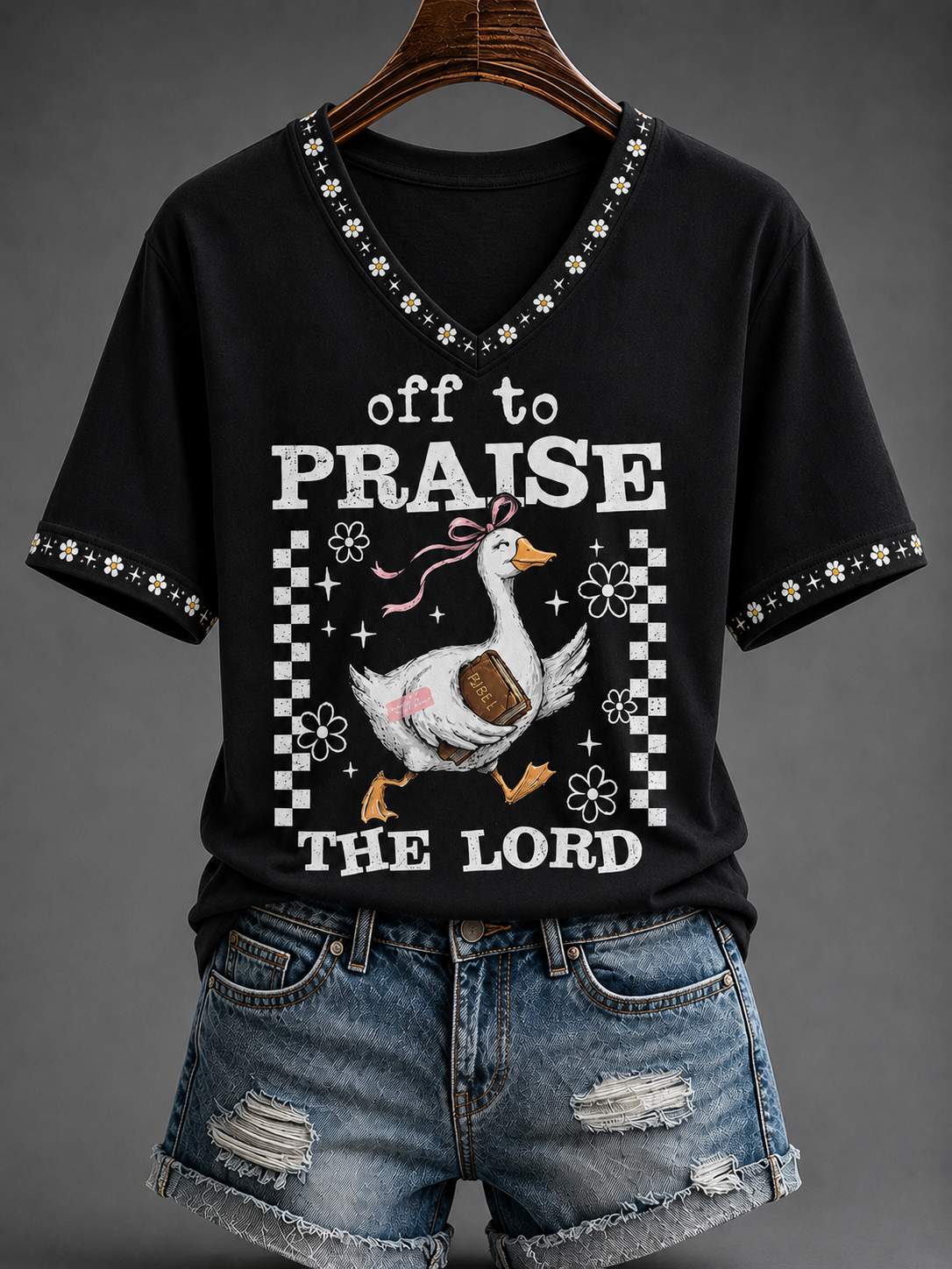 Women's Off To Praise The Lord Short-sleeved T-shirt